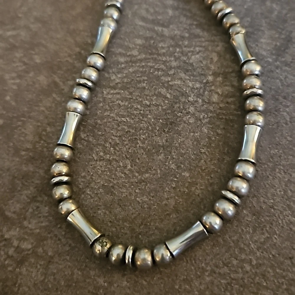 Vintage Silvertone Barrel Beaded Grunge Necklace